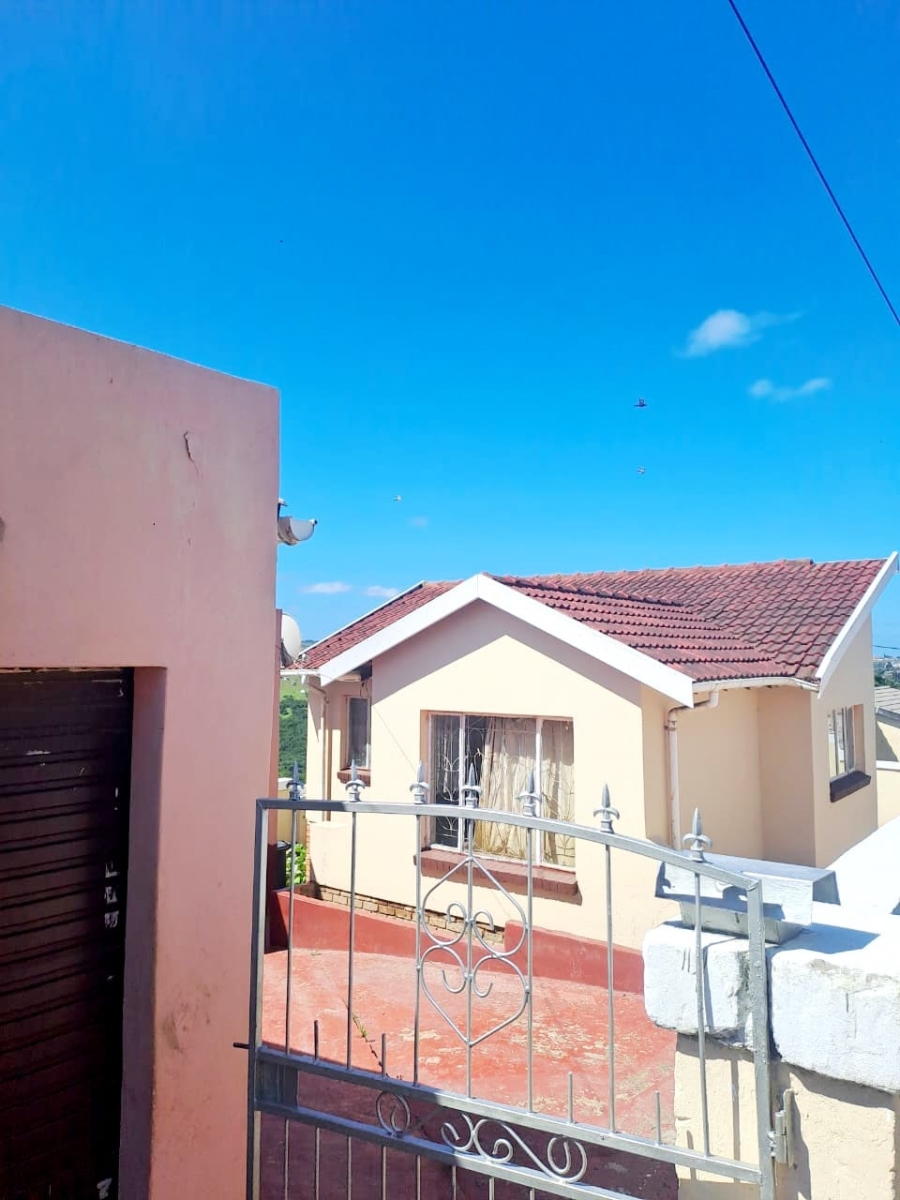 5 Bedroom Property for Sale in Mdantsane Nu 17 Eastern Cape